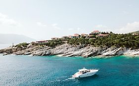 Emelisse Nature Resort